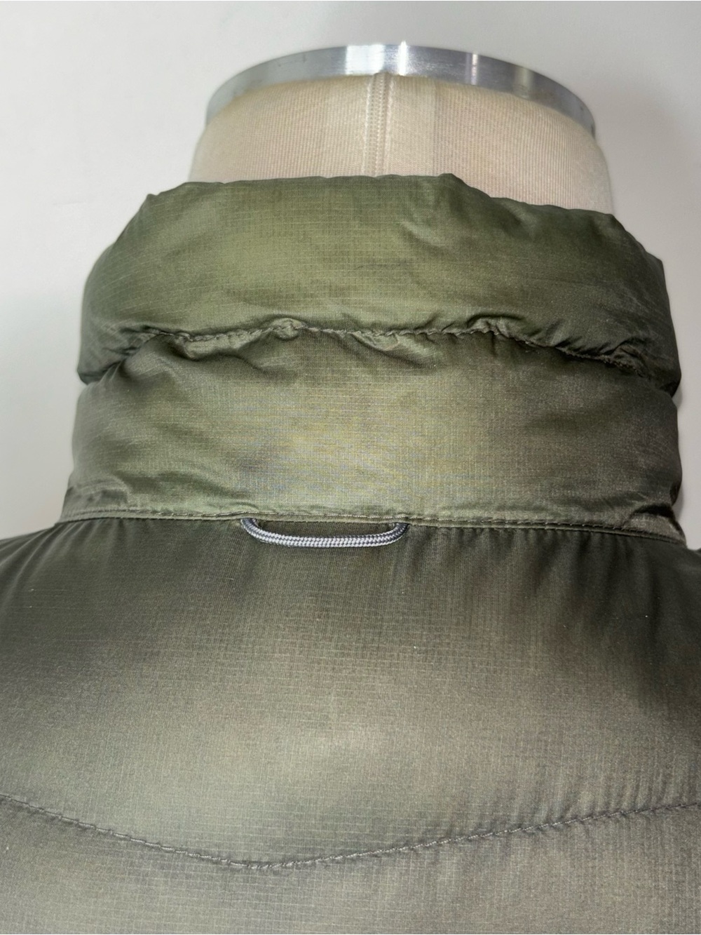 LL Bean Puffer Down Jacket Mens M Olive Green DownTek Gorpcore - Picture 7 of 15
